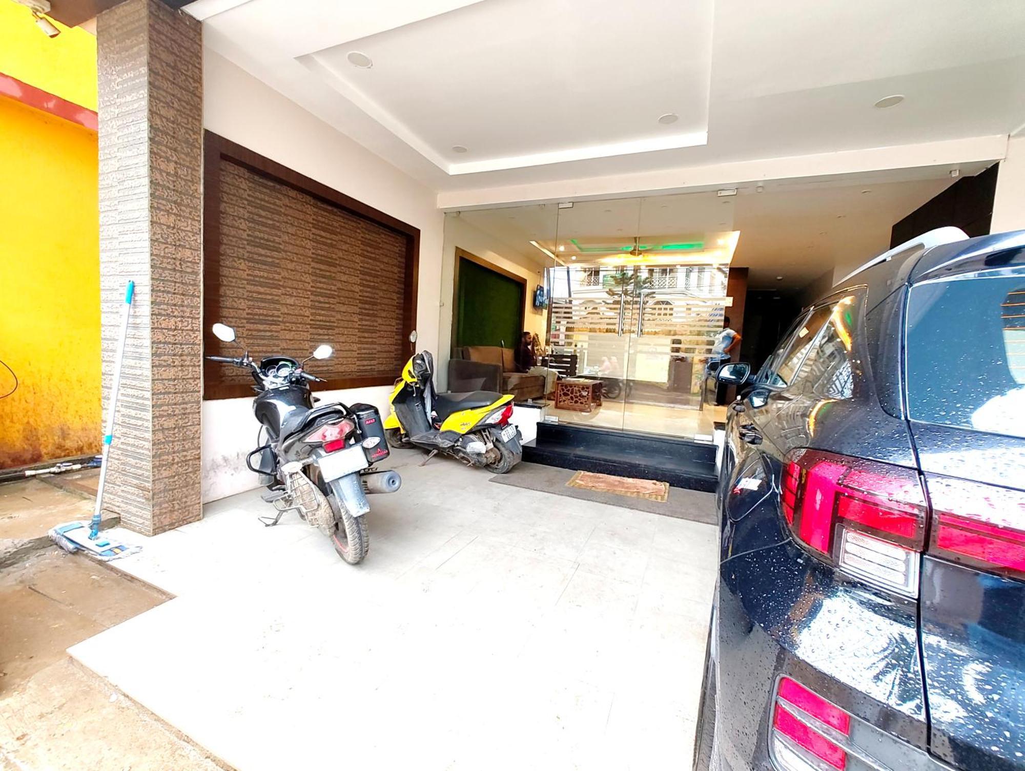 Town Hotel 4*